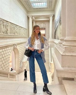 What to Wear to an Art Museum: A Stylish and Comfortable Guide